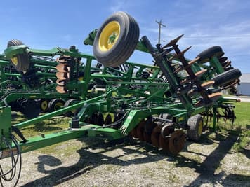 Main image John Deere 2720